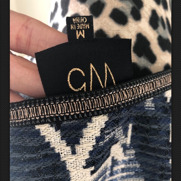 W5 Aztec Sleeveless Top Size Med Worn 1x - Picture 5 of 5